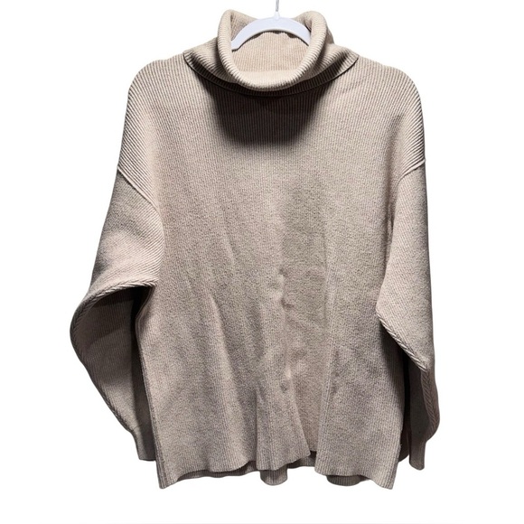 Free People Softly Structured Tunic Sweater Heather Oatmeal OB816580 EUC Small - Picture 5 of 15